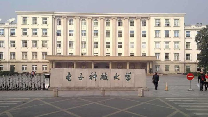电容纹波电流测试仪：揭秘选型的关键要素**