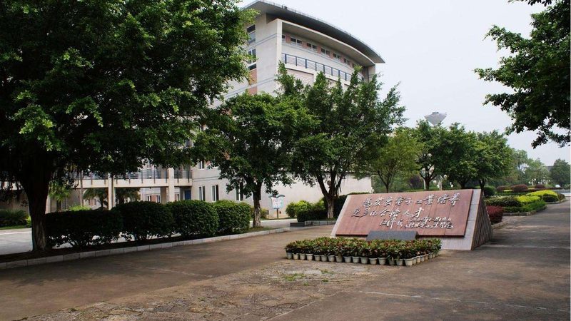 高精密PCBA加工：行业标准揭秘与解读